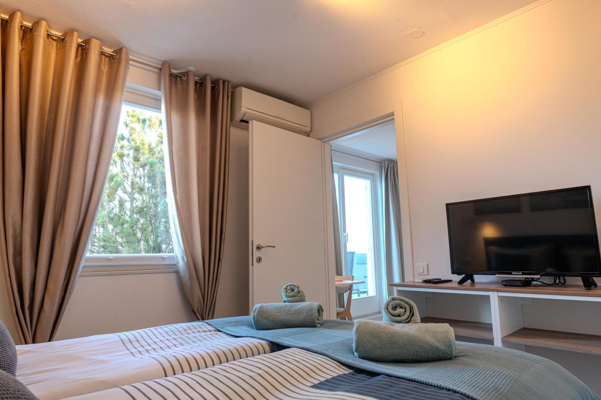 Villa Yadranka With Sea View Strunjan Exterior foto
